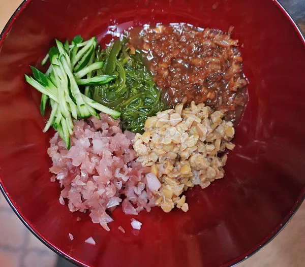 【醤油麹ネギと醤油麹ネギタレで2種のつけ麺】