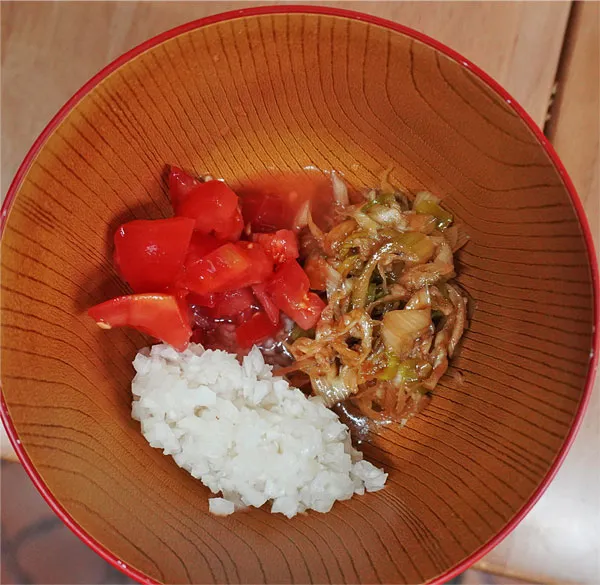 【醤油麹ネギと醤油麹ネギタレで2種のつけ麺】