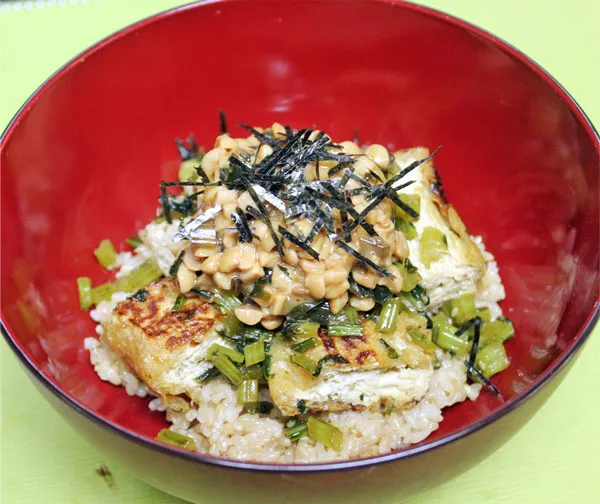 【玄米納豆丼】